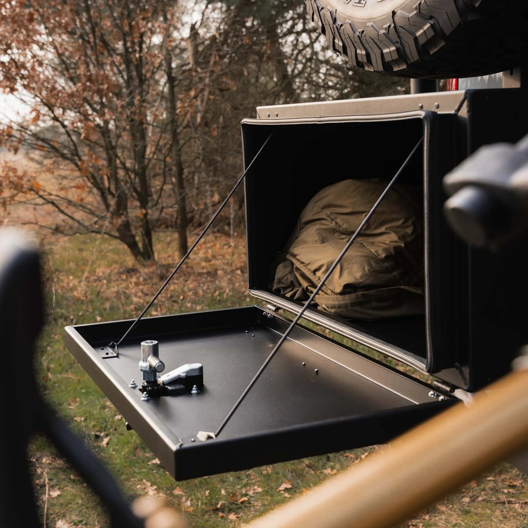 Cargo Box 420 - angle 4