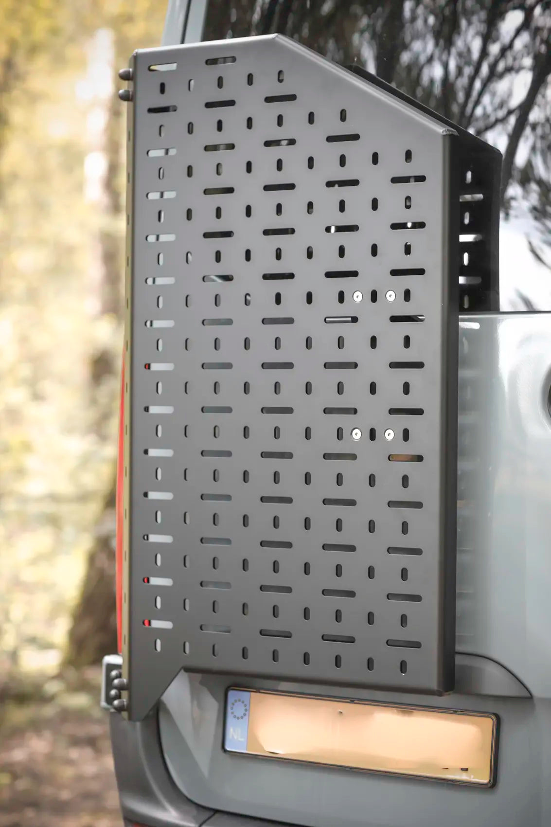 Cargo Rack Left Door - angle 3
