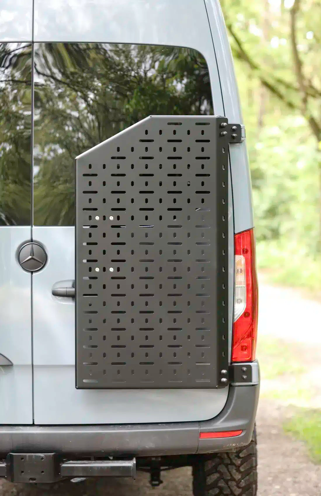 Cargo Rack Right Door - angle 3