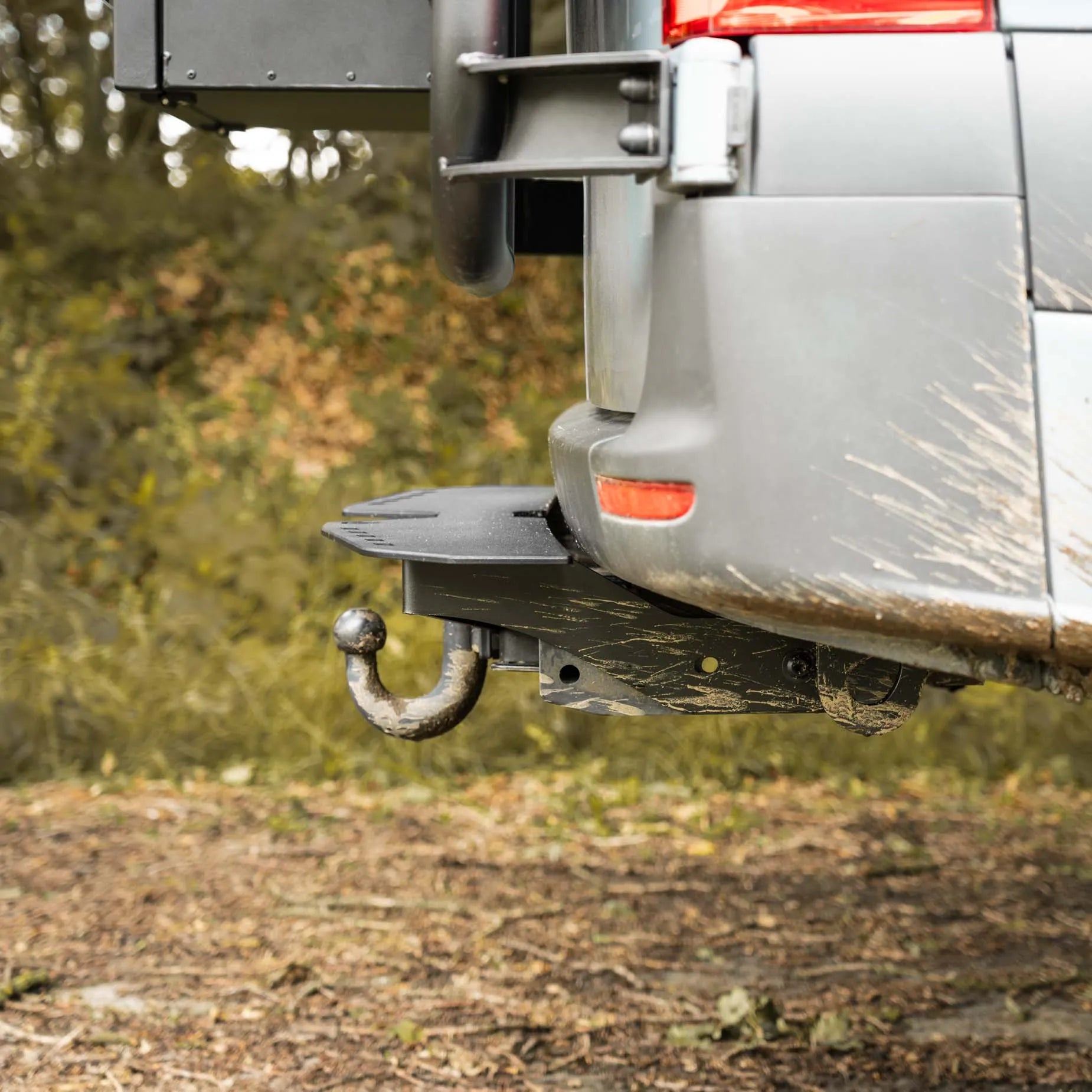 Hitchstep RWD - angle 3