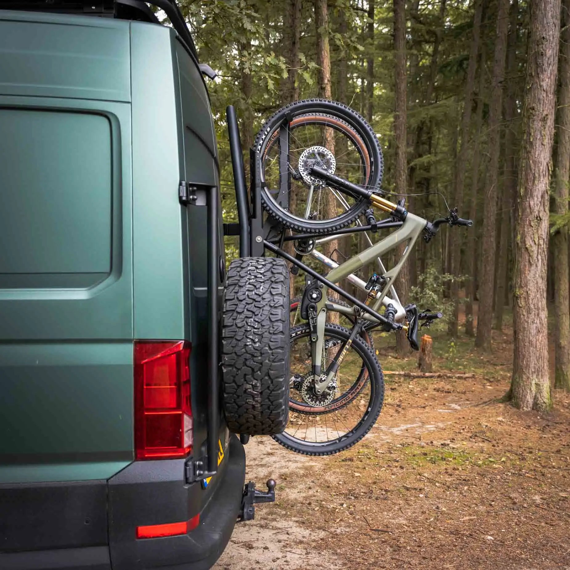 Vertical Bike Carrier - detail 8