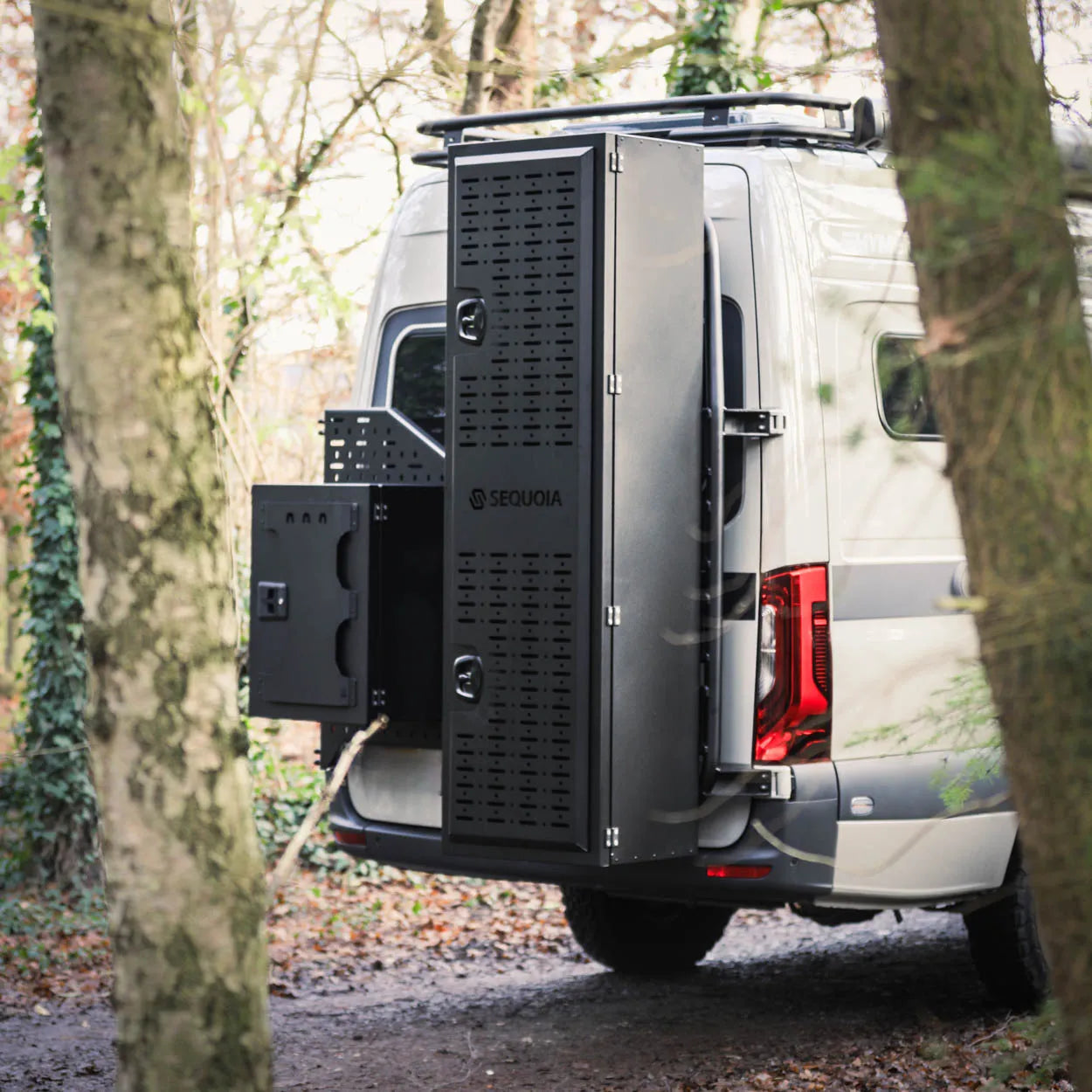 Cargo Rack Left Door - angle 2