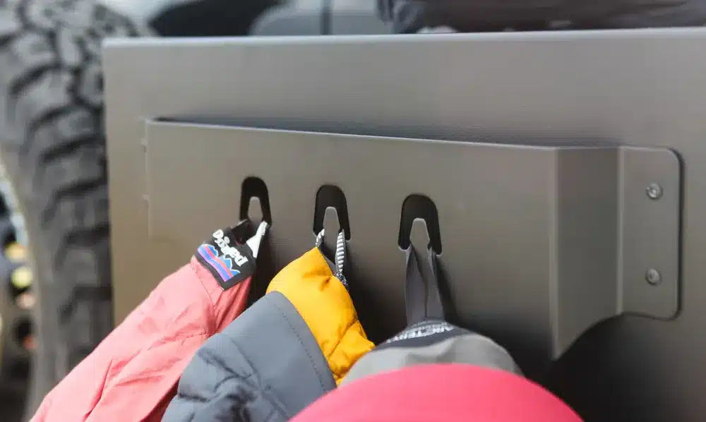 Cargo Box 700 - angle 20