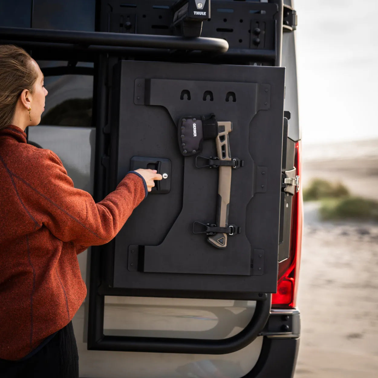 Cargo Box 700 - angle 4