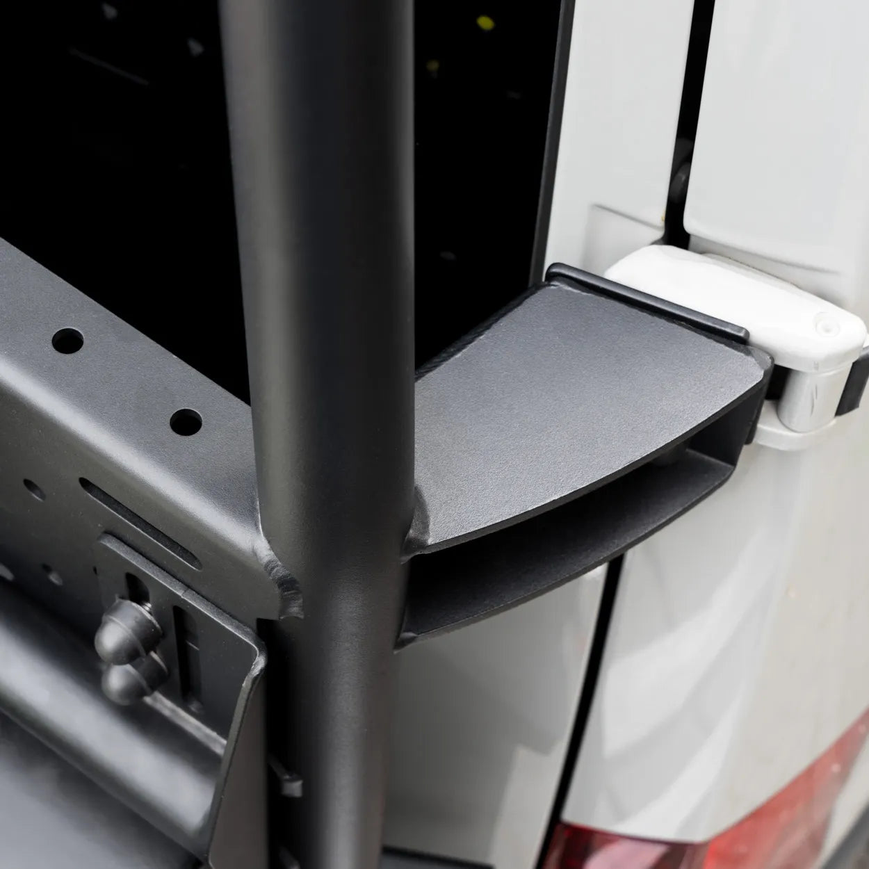 Cargo Ladder H2 Sprinter - detail 4