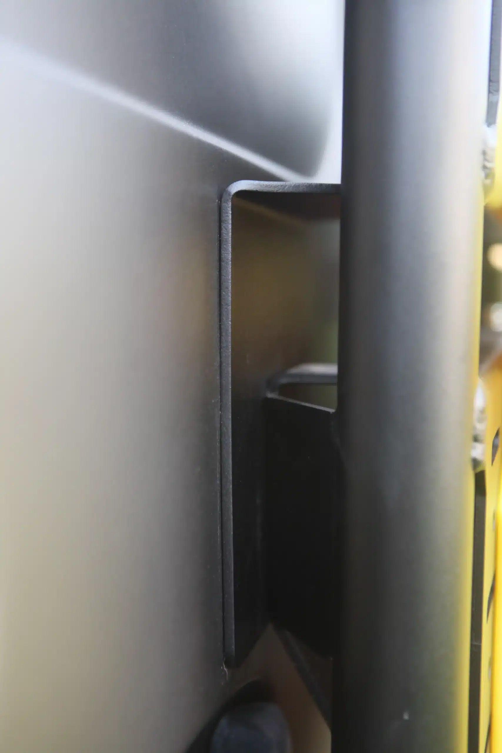 Rear Door Reinforcement Bracket Sprinter Crafter - angle 2
