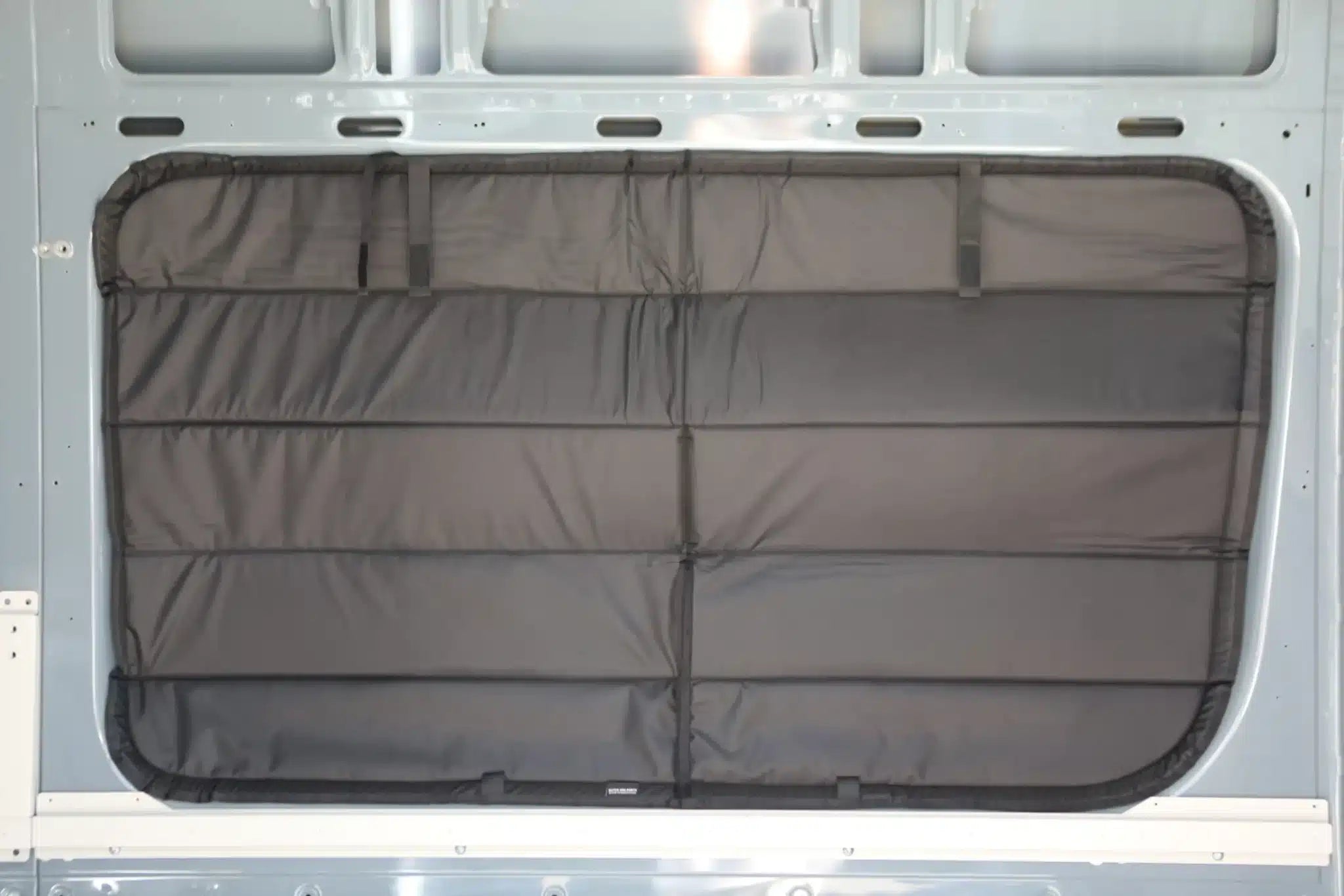 Crew Insulated Window Cover – Sprinter 1