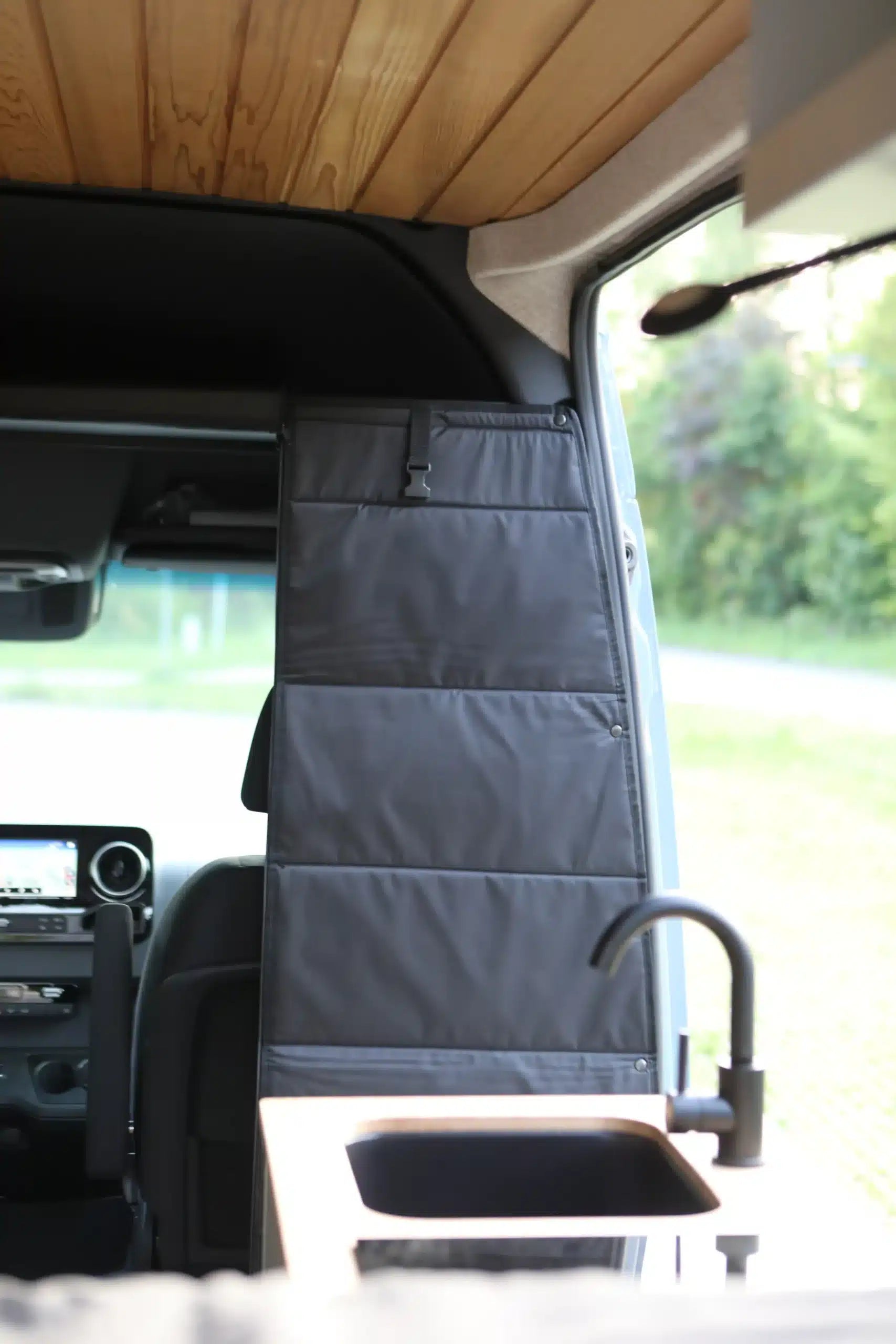 Insulated Cab Partition – Sprinter 5