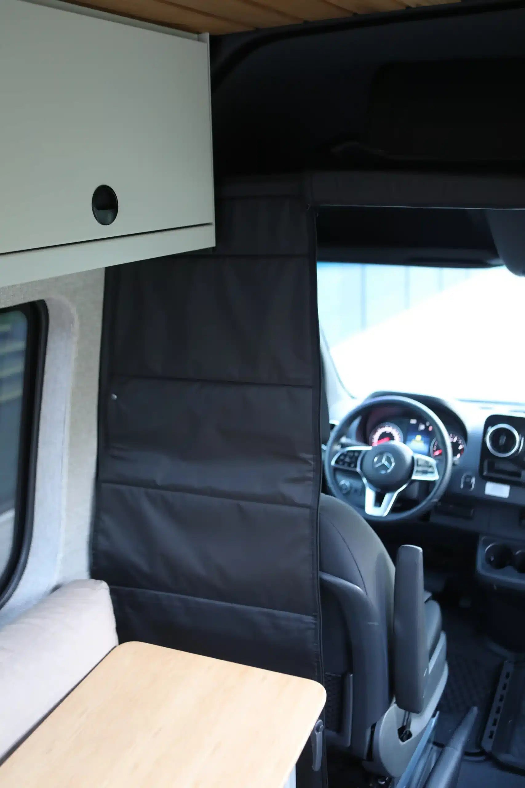 Insulated Cab Partition – Sprinter 6