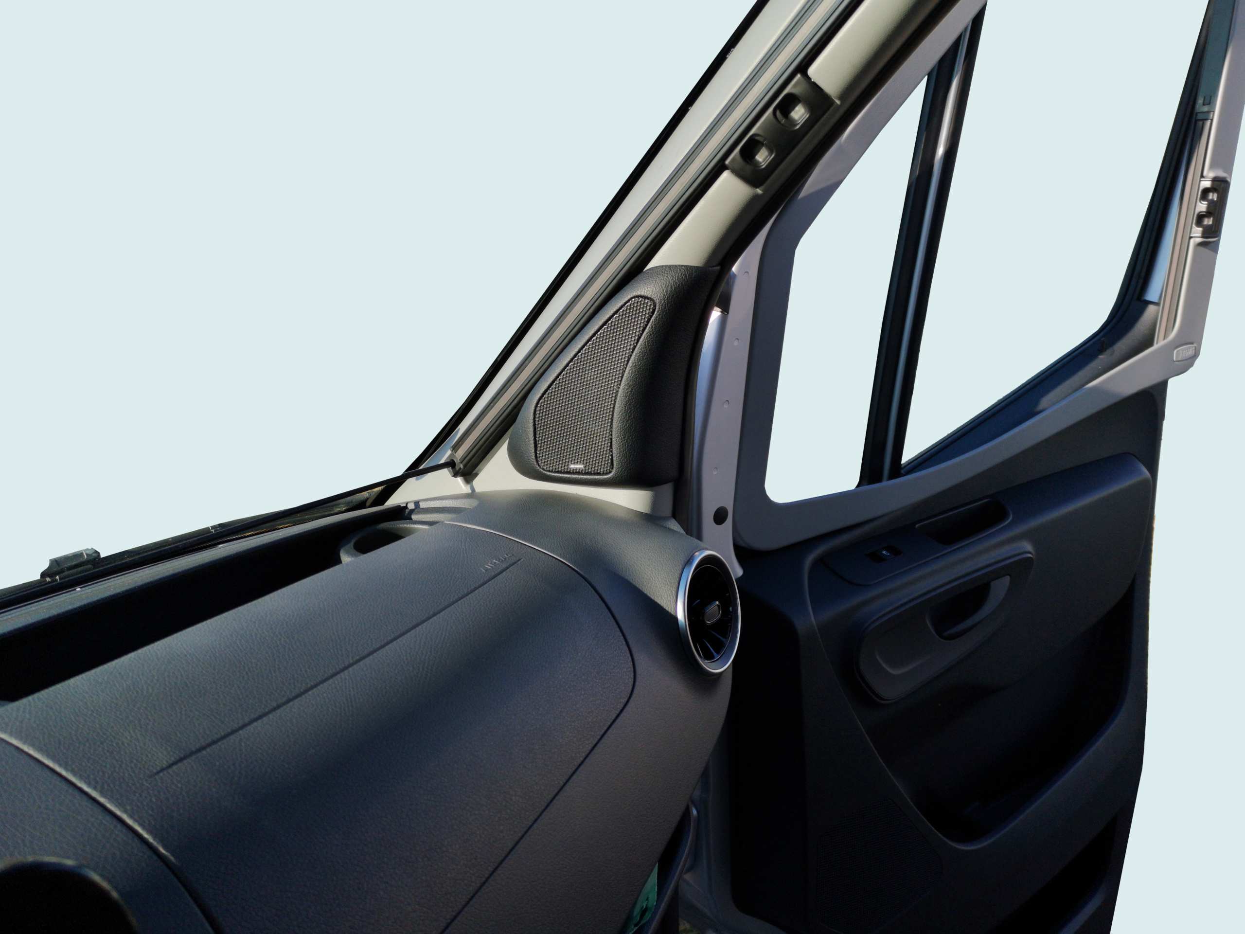 Jehnert Sprinter A-pillar tweeter installation